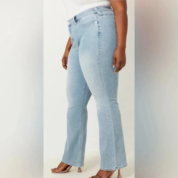 True Religion Originals Women’s Jeans Billie Mid Rise Straight Size 33 NWT - Picture 15 of 16